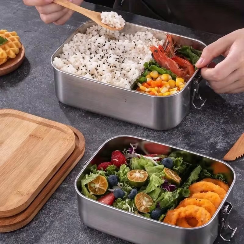 Japoński pojemnik na jedzenie  – Bento Box recenzja i cena